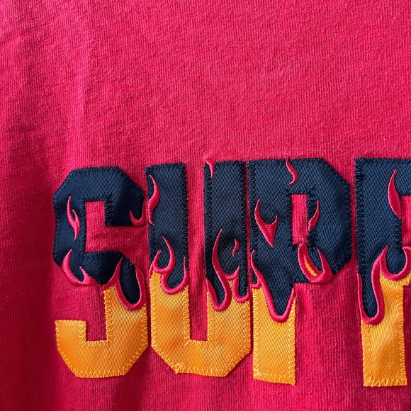 Supreme men’s Red Graphic T-Shirt the fire design - Picture 2 of 5